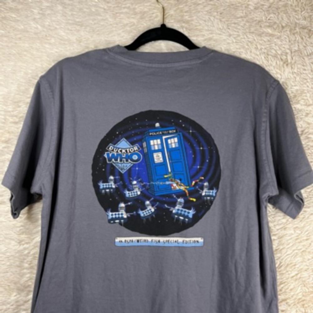 Weird Fish Mens Small Graphic T-Shirt Gray Blue Ducktor Who Artsy‎ Crew Neck Tee